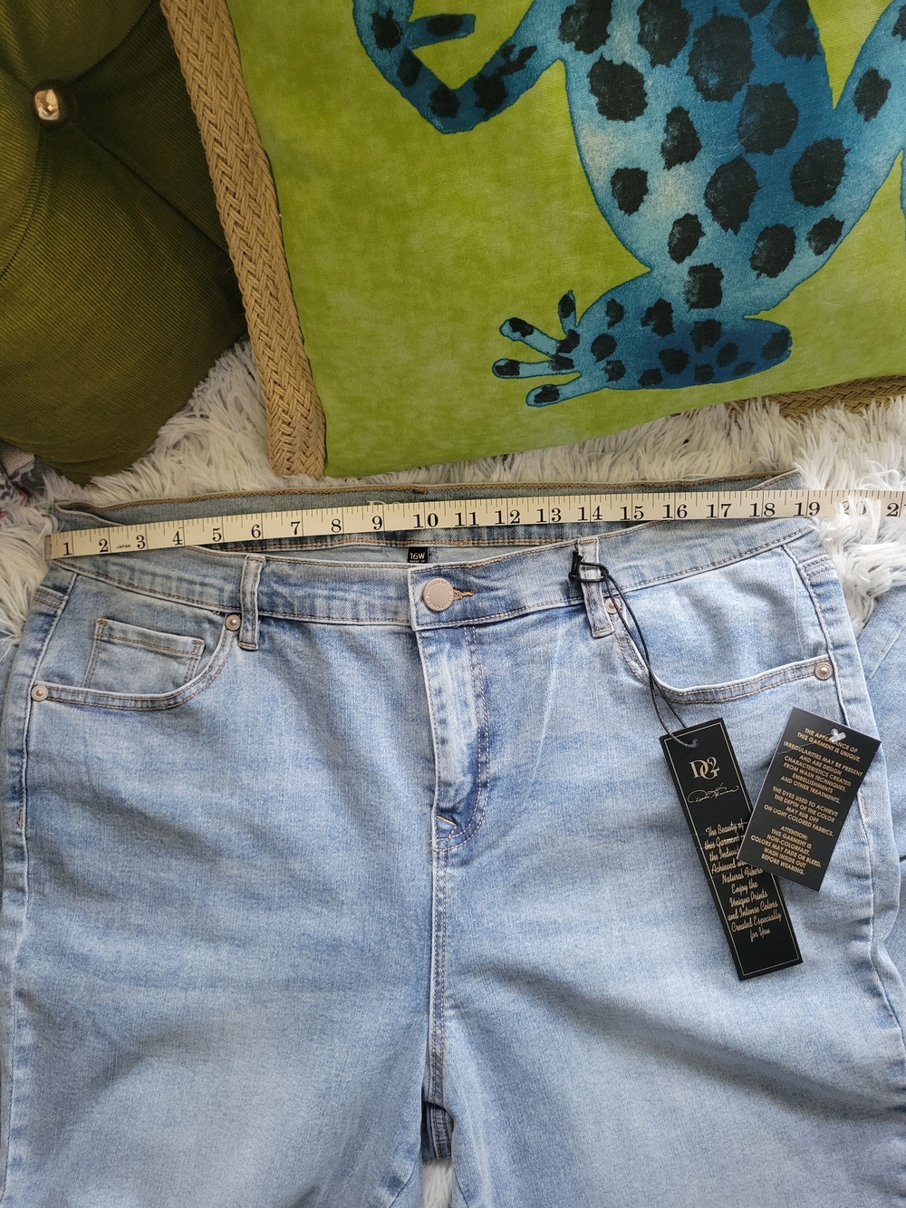 DG2 by Diane Gilman Light Wash Flare Jeans with Star Cuff - Picture 10 of 16